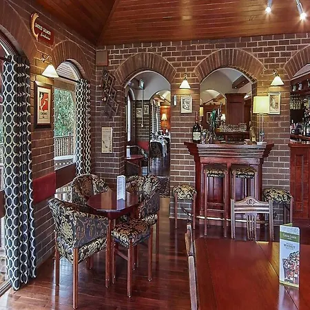 Cedar & Restaurant 4* Newbawn