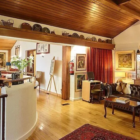 Cedar & Restaurant Newbawn