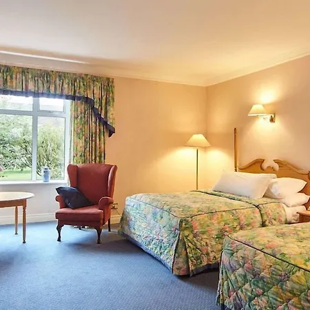 Hotel Cedar & Restaurant 4*