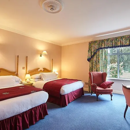 Cedar & Restaurant Szálloda