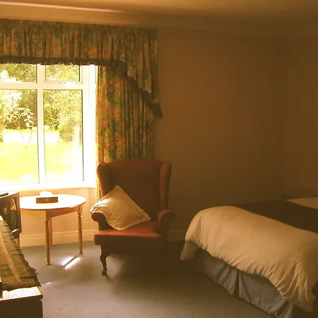 Hotel Cedar & Restaurant Newbawn