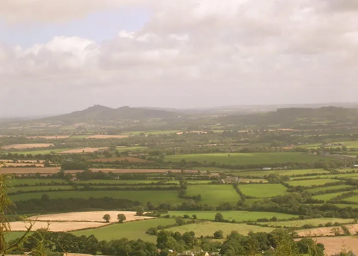 Cedar & Restaurant 호텔 Newbawn