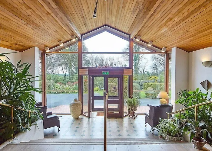 Cedar & Restaurant 호텔 Newbawn