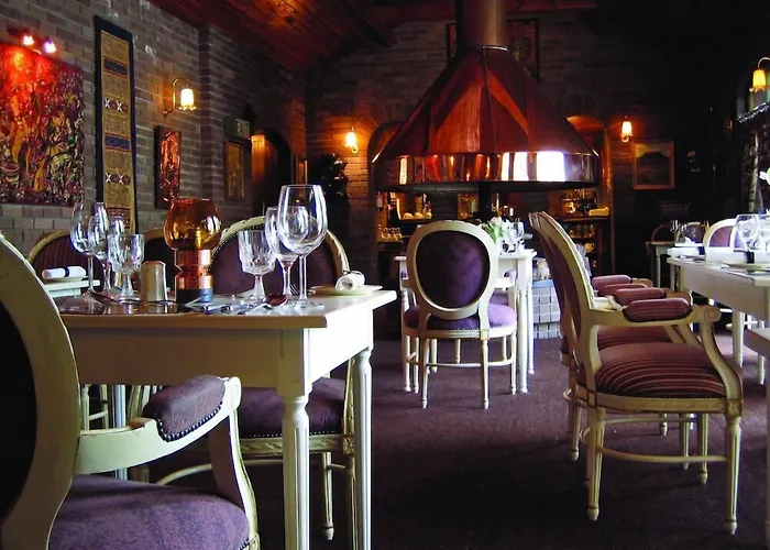 호텔 Cedar & Restaurant 4*