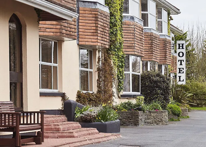 Cedar & Restaurant 호텔 Newbawn